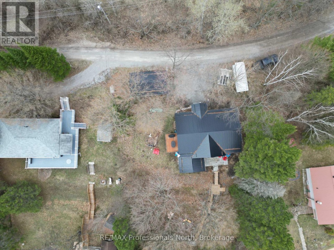 1099 SUMMER LANE, Minden Lake