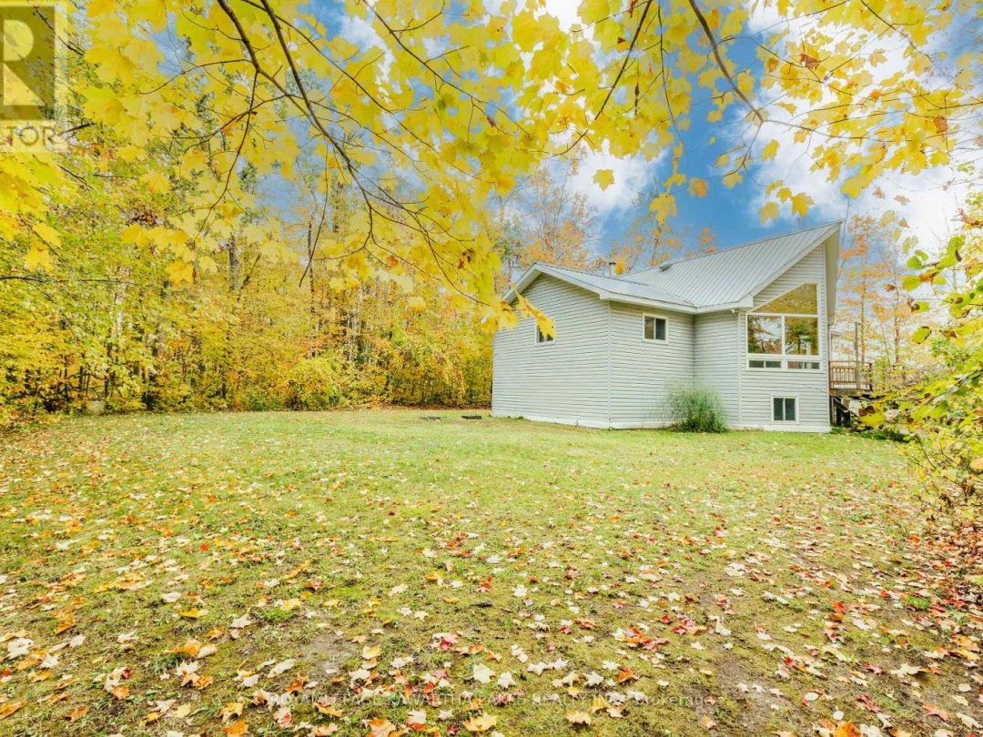 693 BALSAM LAKE DRIVE, 