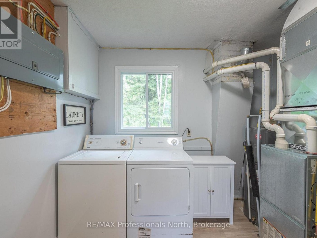 7 STOUFFER STREET, Minden Hills (Minden)