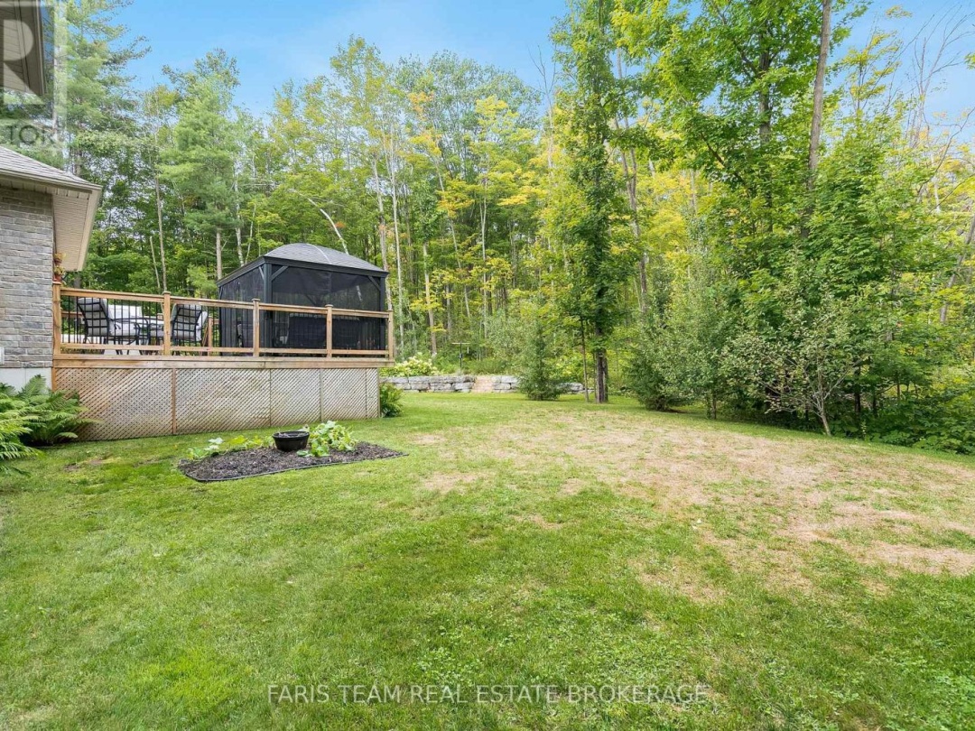 1559 RIMKEY CRESCENT, 