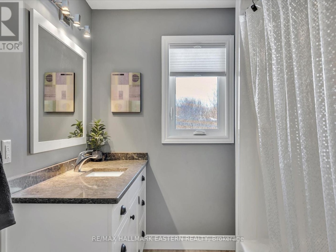487 FAIRBAIRN ROAD, 