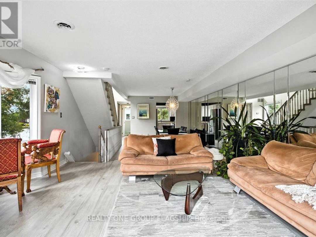 12 - 24 LAGUNA PARKWAY, Lake Simcoe