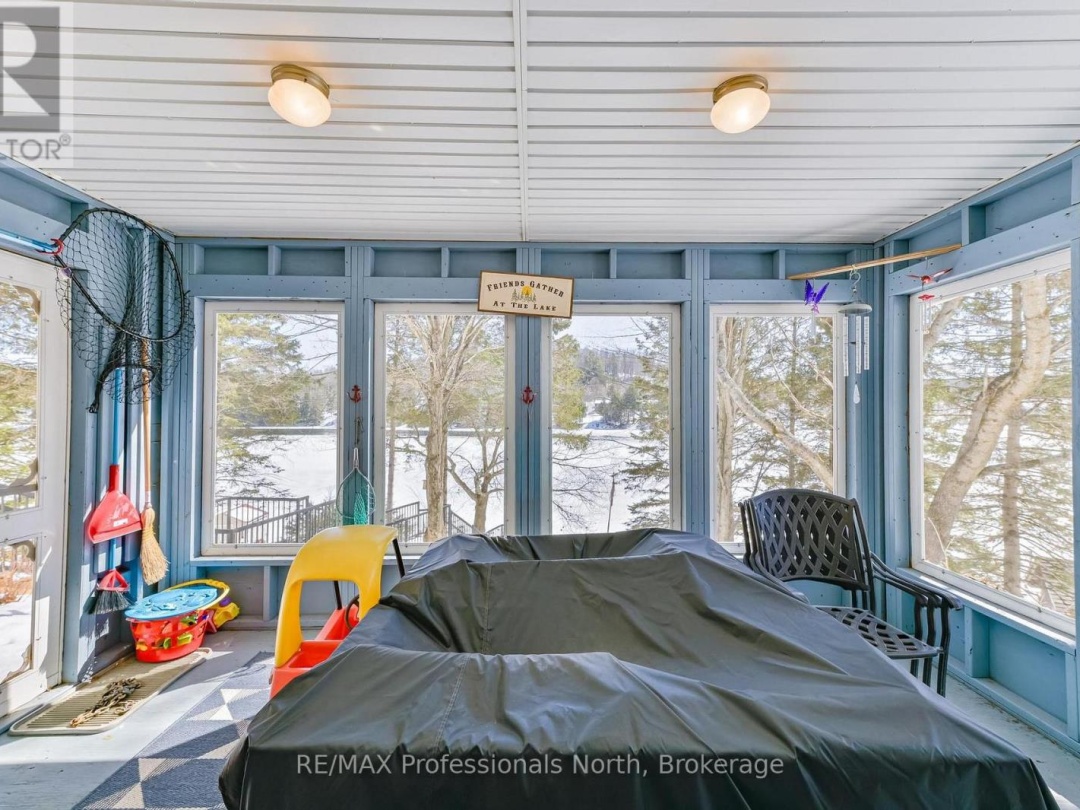 1099 SUMMER LANE, Minden Lake