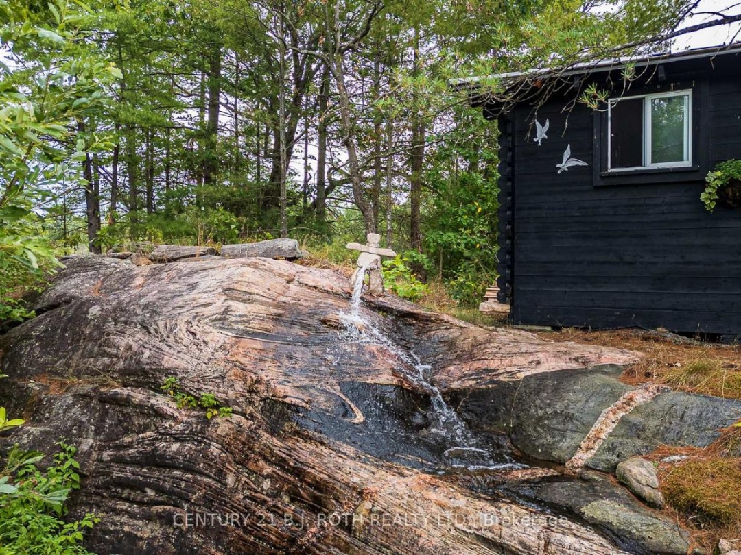 3193 MUSKOKA STREET, Severn River