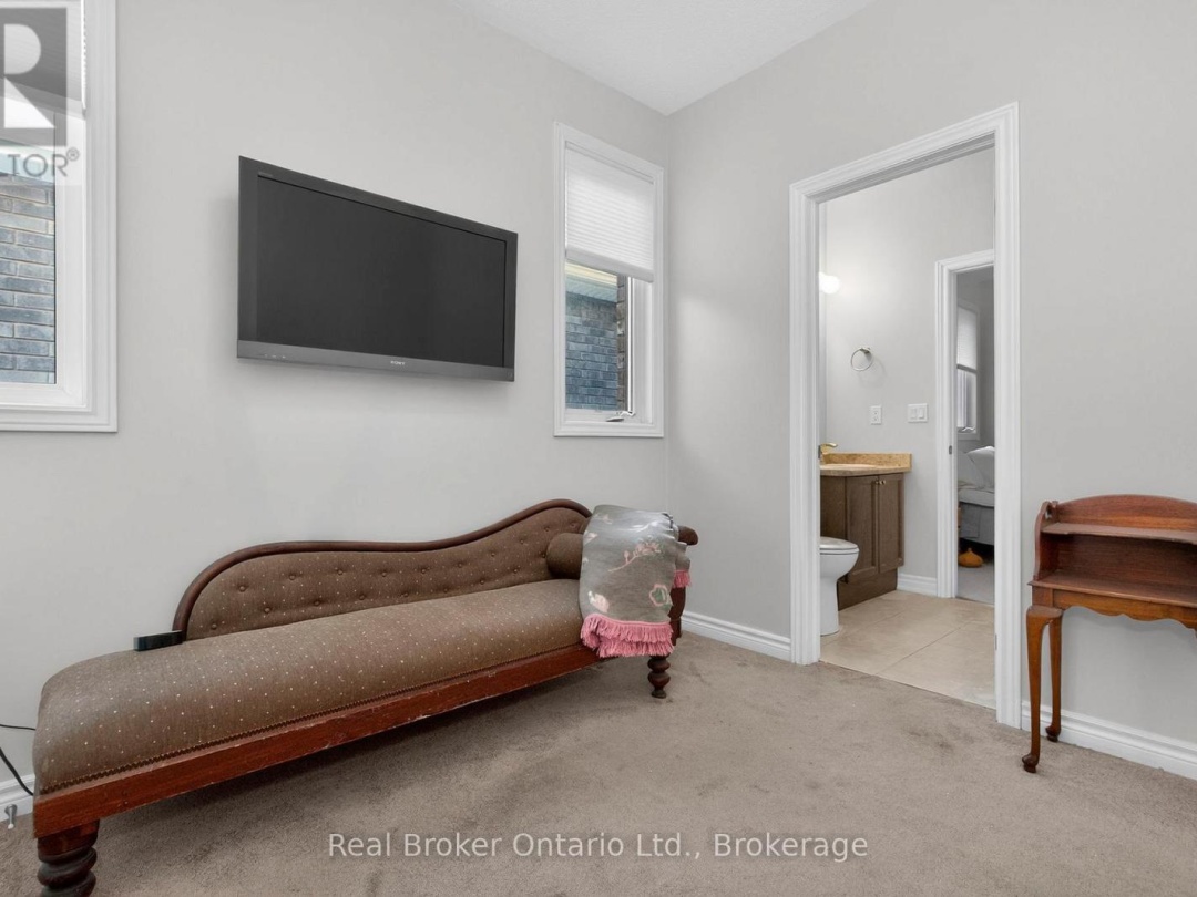 3135 EMPEROR DRIVE, Orillia