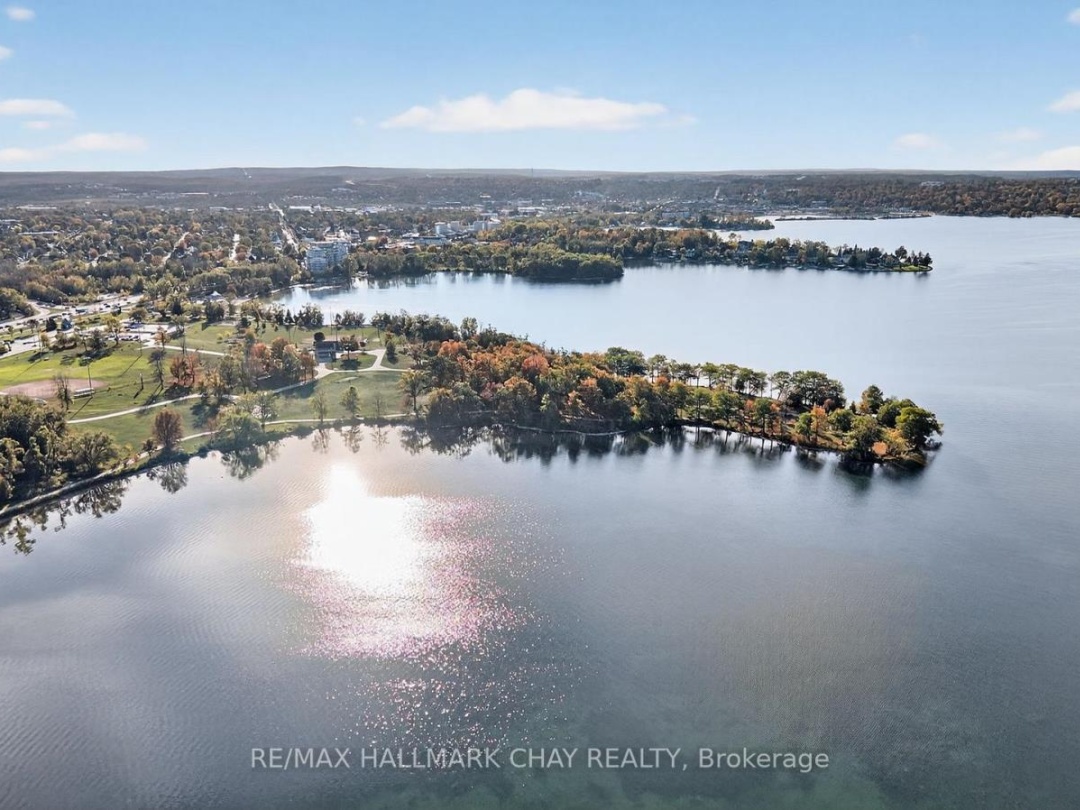 668 BROADVIEW AVENUE, 