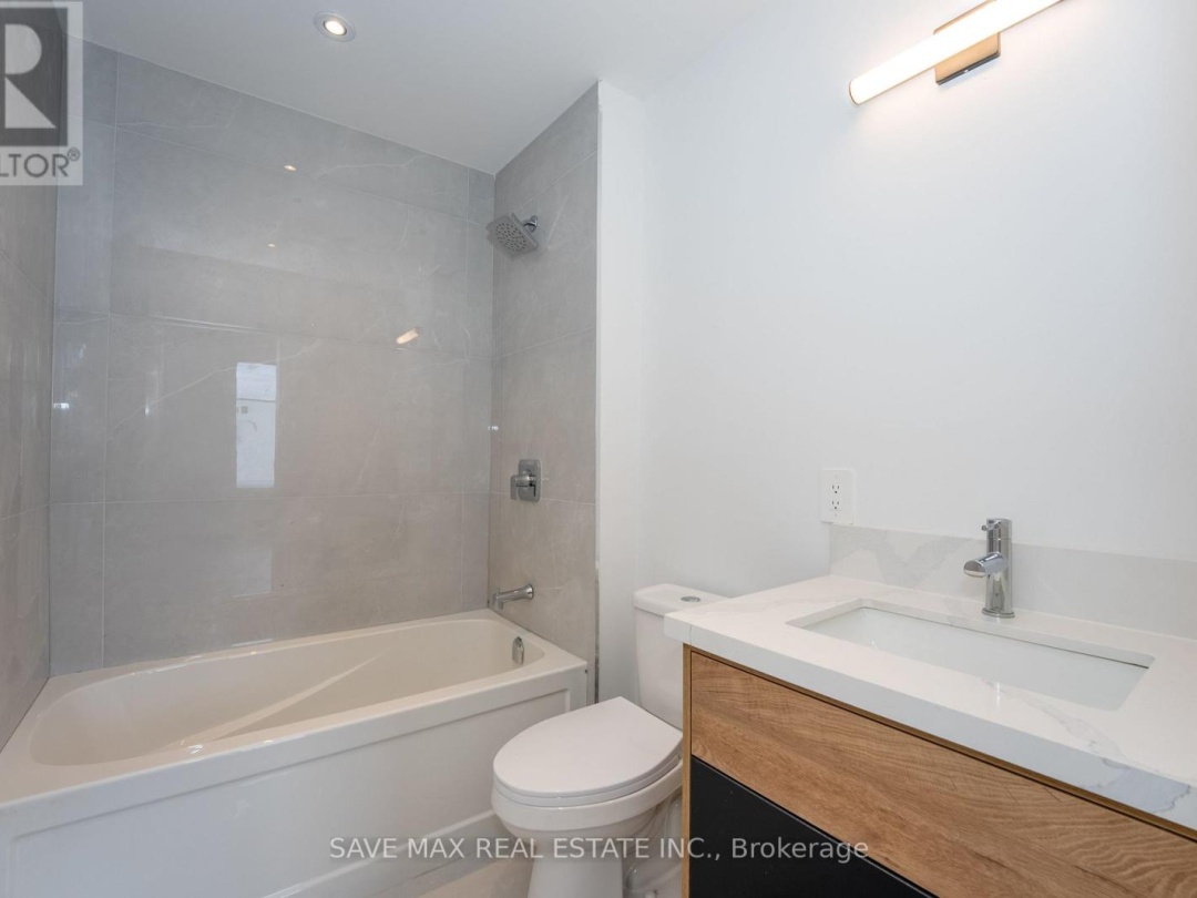 3775 SUNBANK CRESCENT, 