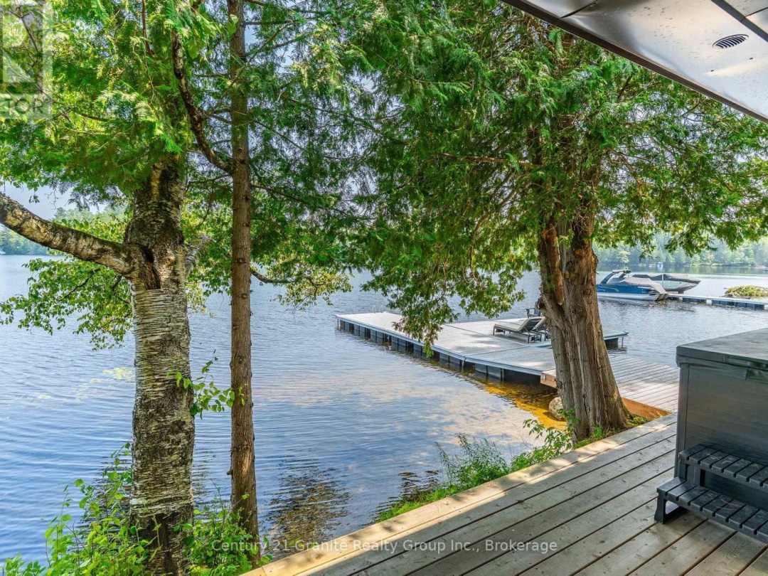 1085 GRACE ROAD, 