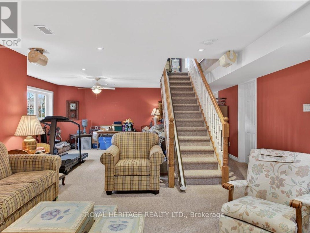 4 KENNEDY DRIVE, Kawartha Lakes (Fenelon Falls)