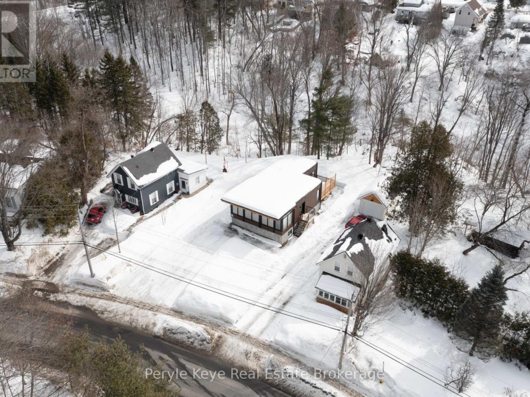 144 SHIER STREET, Bracebridge (Macaulay)