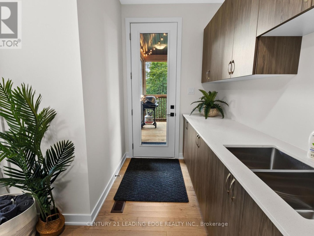 1023 KINGSRIDGE COURT, Lake of Bays (Franklin)