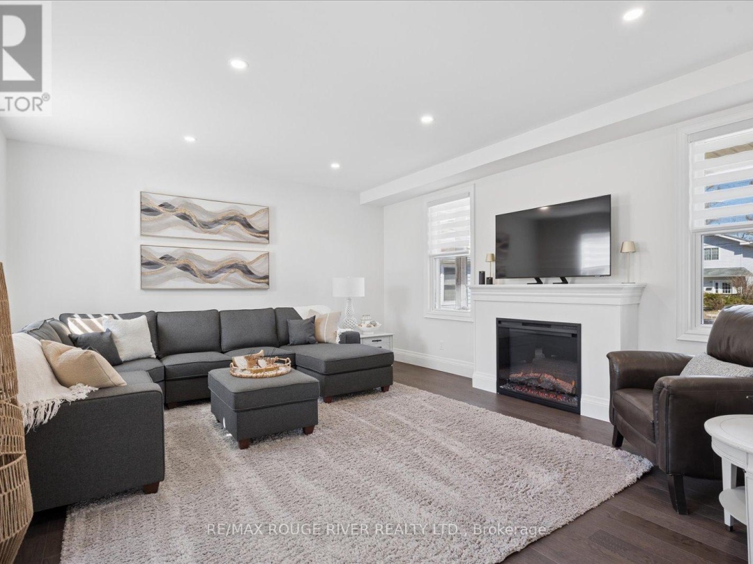 25 MATILDA STREET, Kawartha Lakes (Little Britain)