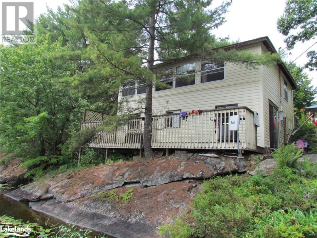 2 1051 Wigwam Lodge Road, Kahshe Lake