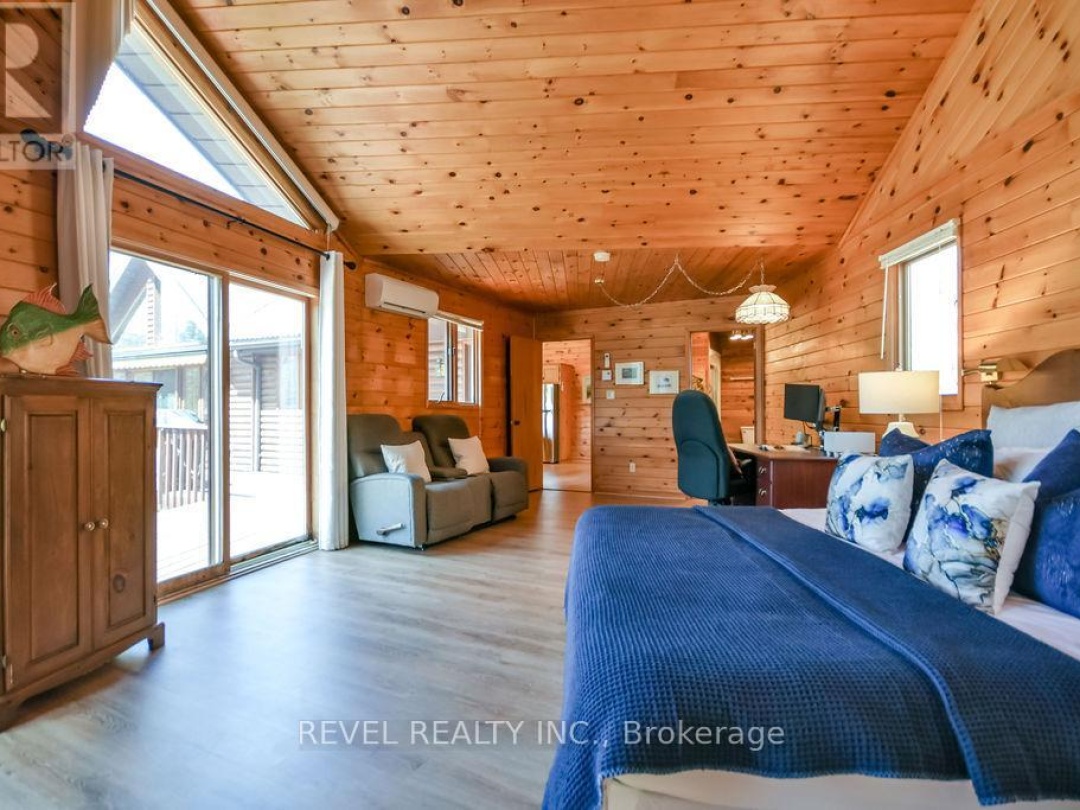 180 LAKE ROAD, Baxter Lake