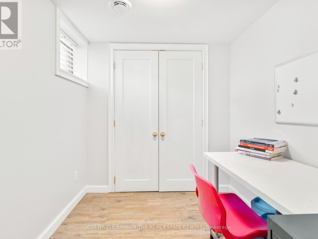 7 LEACH STREET, 