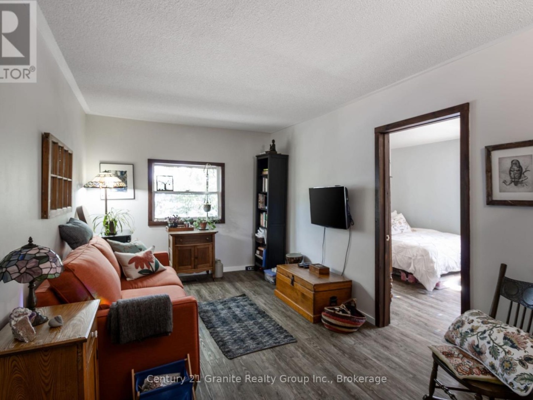 2029 LITTLE HAWK LAKE ROAD, Little Hawk Lake