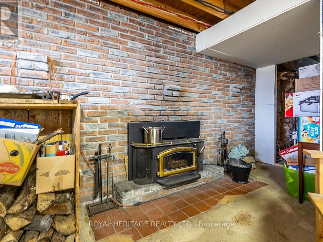 940 PORTAGE ROAD, Balsam Lake