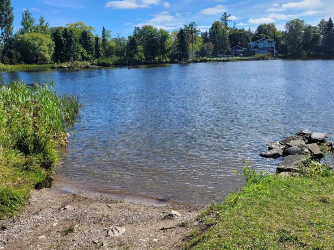 117 ECHO BAY ROAD, 