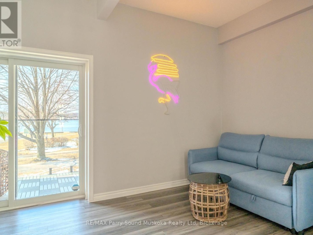 4 - 21 PROSPECT STREET, Parry Sound