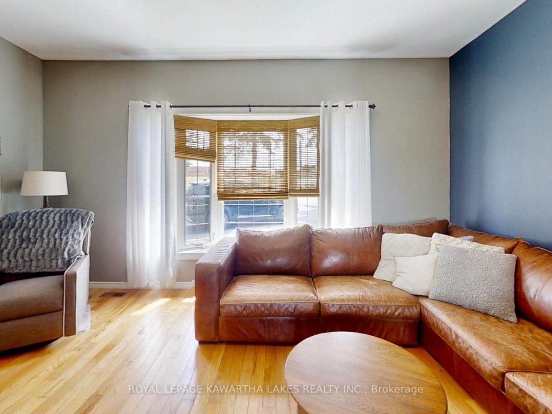 674 OSBORNE STREET, 