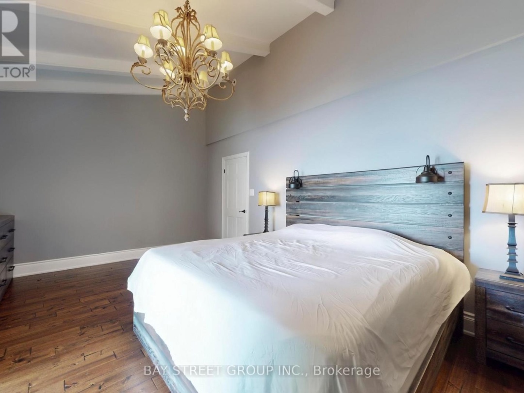3784 TUPPY DRIVE, Lake Simcoe