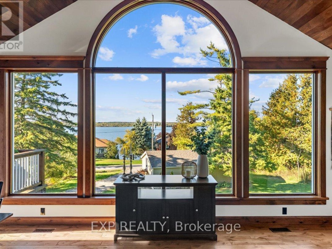 857 CEDAR GLEN ROAD, 