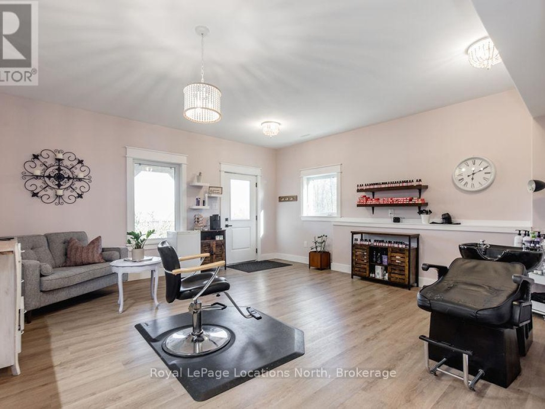 5385 8 LINE N, Oro-Medonte (Moonstone)
