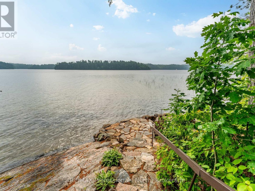 1030 SCHAEFER'S ROAD, Gull Lake