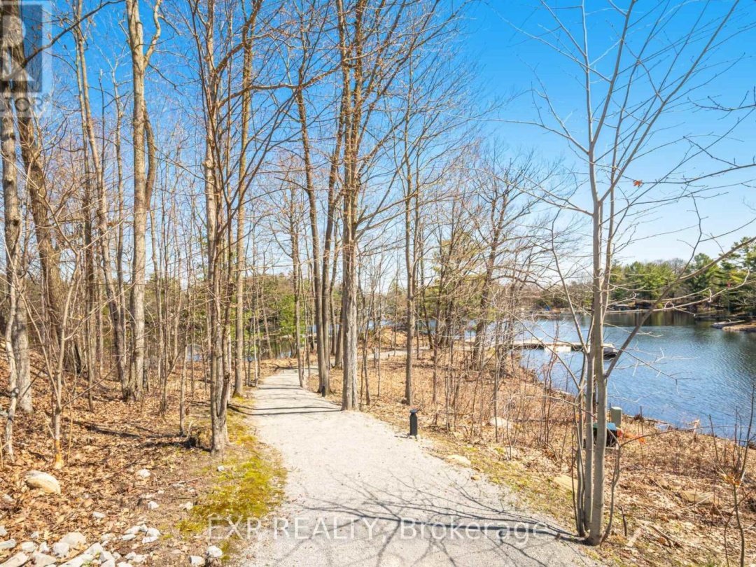 3421 RUSSELL DRIVE, Gloucester Pool