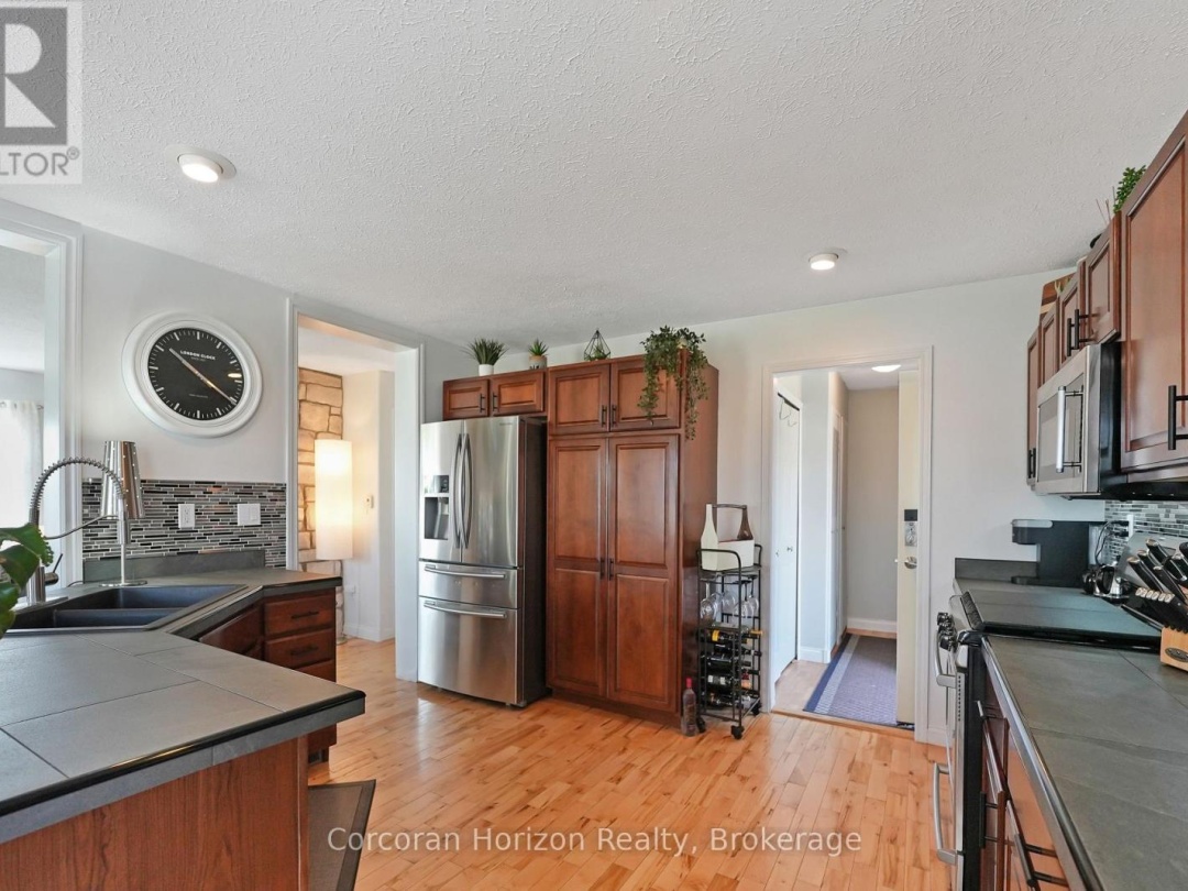 53 CREEKSIDE CIRCLE, Kawartha Lakes (Verulam)