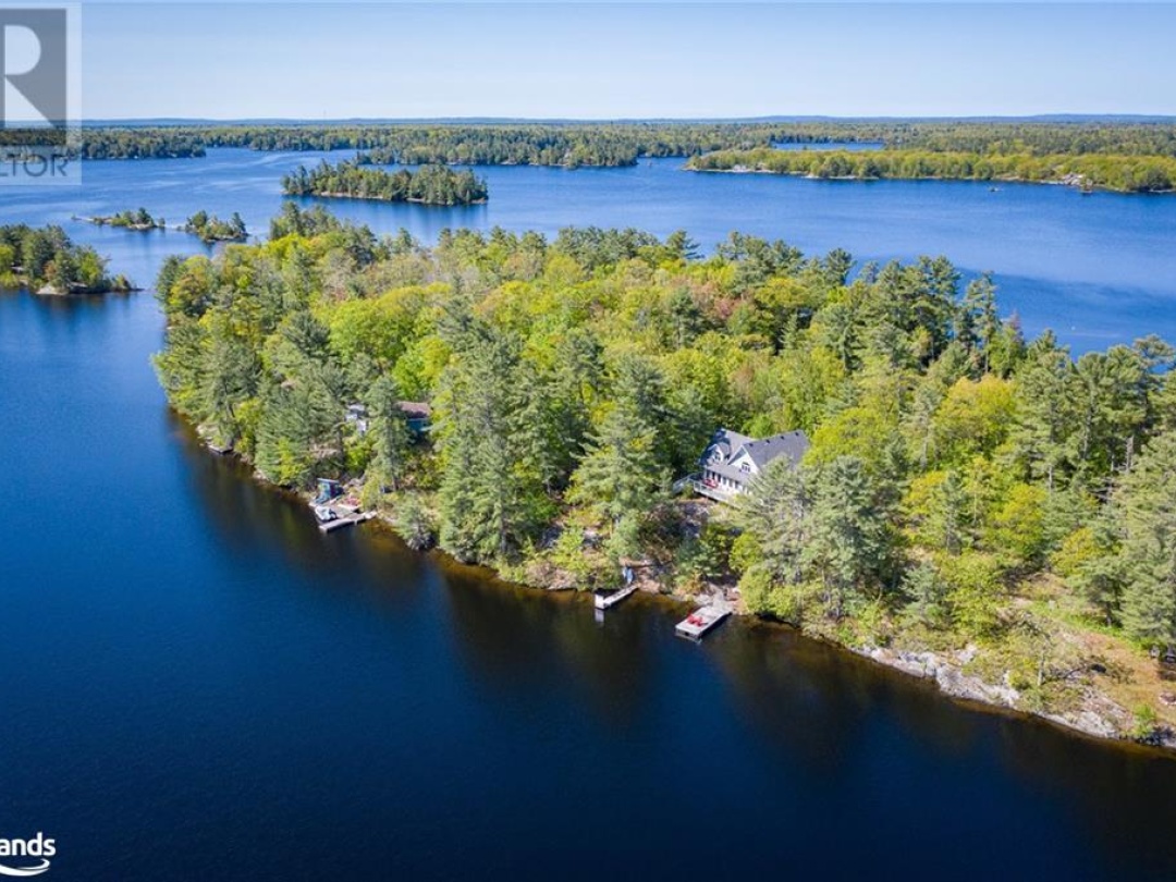 1320 360 Island, Six Mile Lake