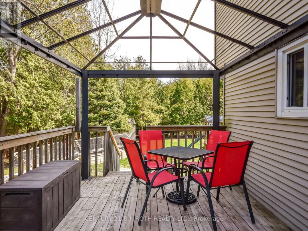 172 ALBIN ROAD, Tay (Waubaushene)