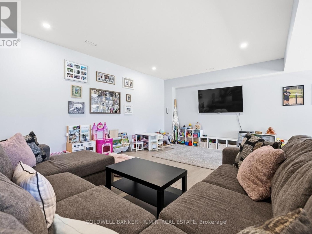 289 TULLY'S ROAD, Trent Lakes