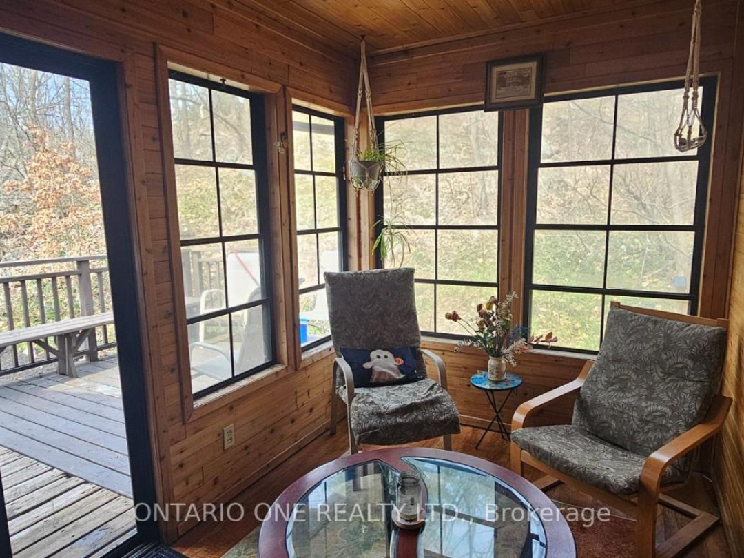 1045 COWBELL LANE, Gravenhurst (Morrison)