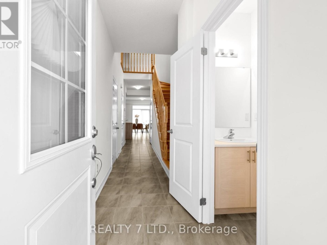 32 HILLCROFT WAY, Kawartha Lakes (Bobcaygeon)