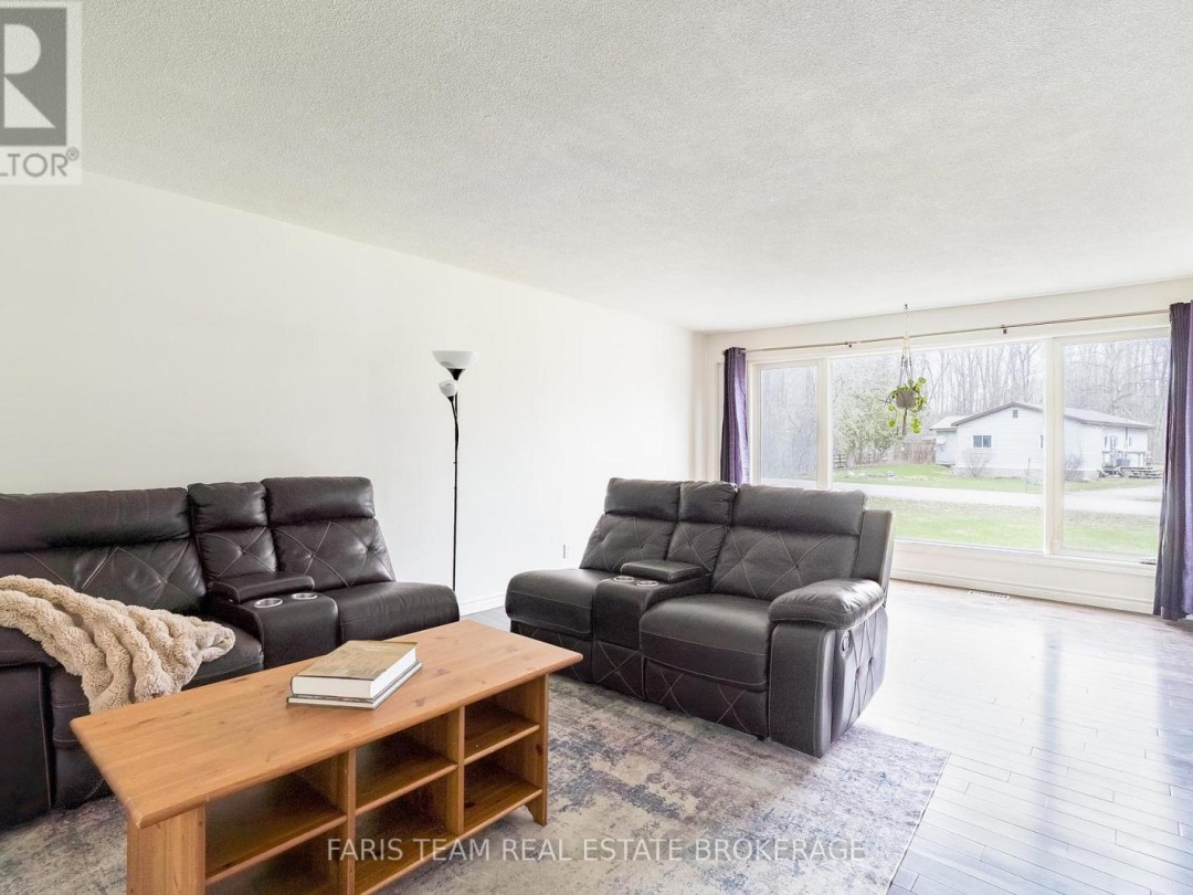 3554 PETER STREET, Ramara
