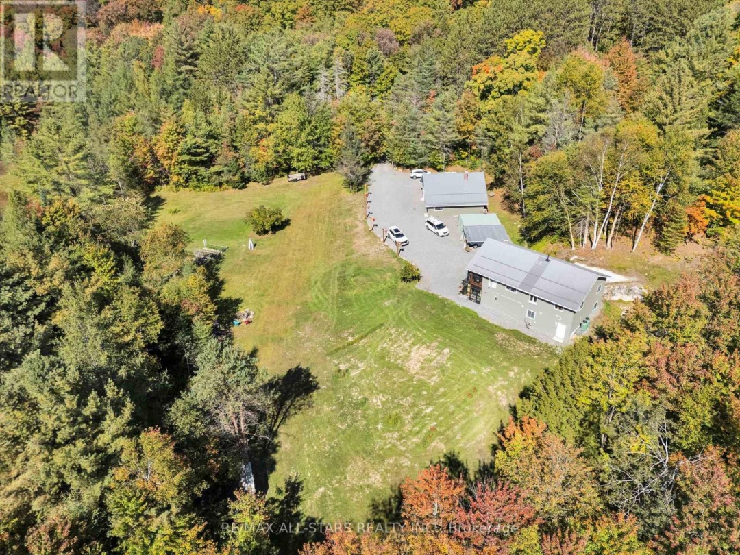 1435 FALKENBURG ROAD, Muskoka Lakes (Monck (Muskoka Lakes))