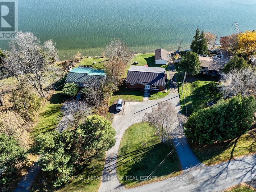 36 Summer Drive, Scugog Lake