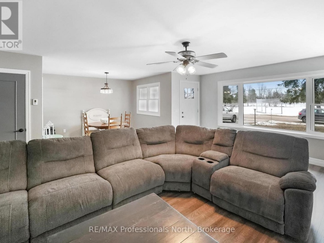 162 HILLSIDE DRIVE, Kawartha Lakes (Somerville)