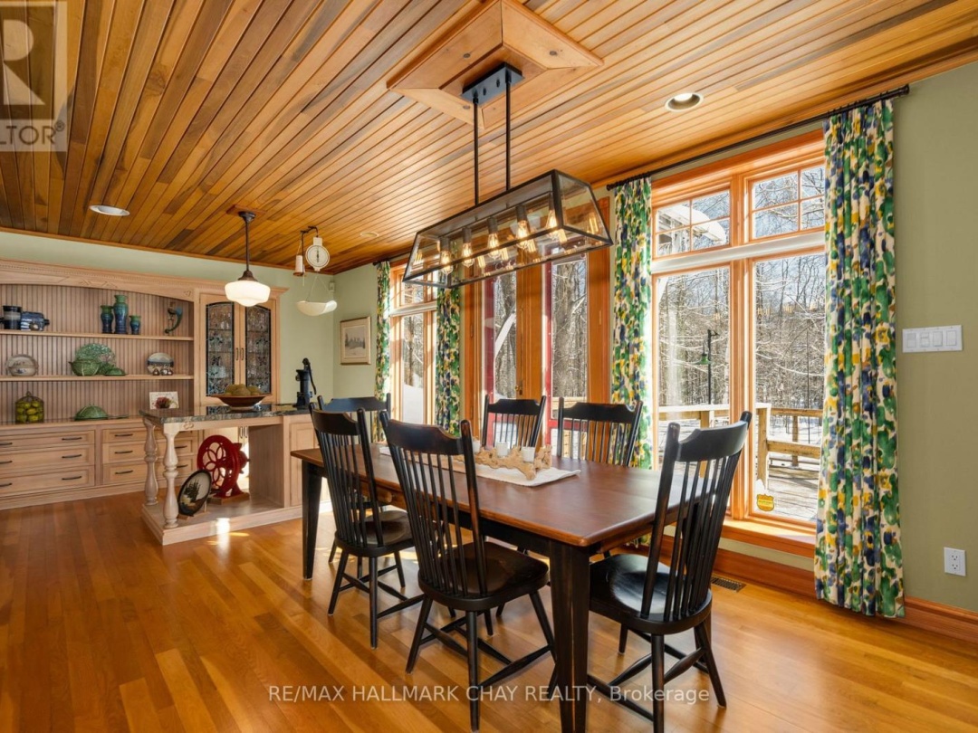 3778 VASEY ROAD, Tay