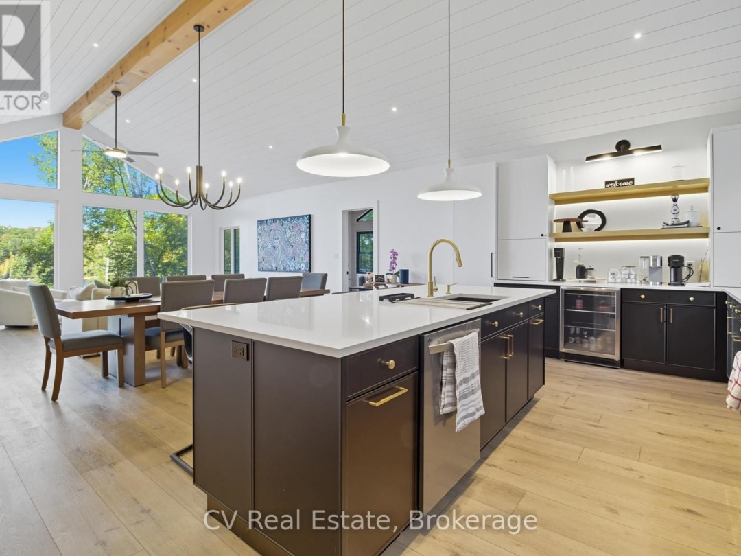 1399 BAYBREEZE LANE, Redstone Lake