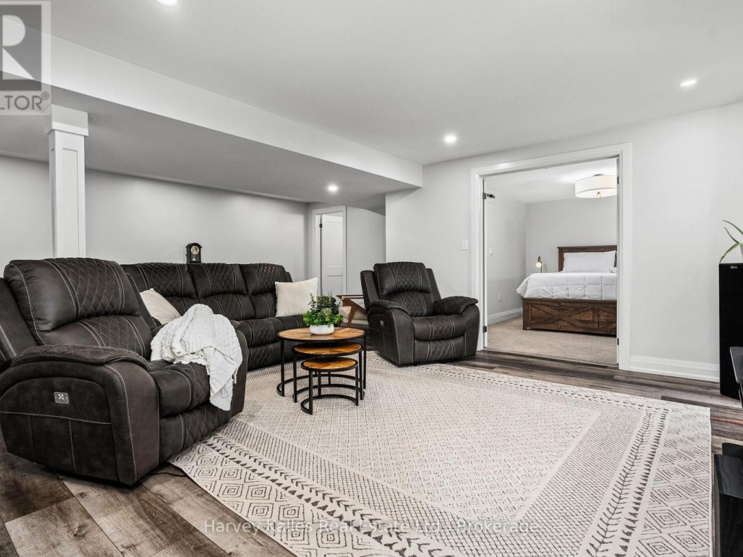 5 BRAESIDE CRESCENT, Huntsville (Chaffey)