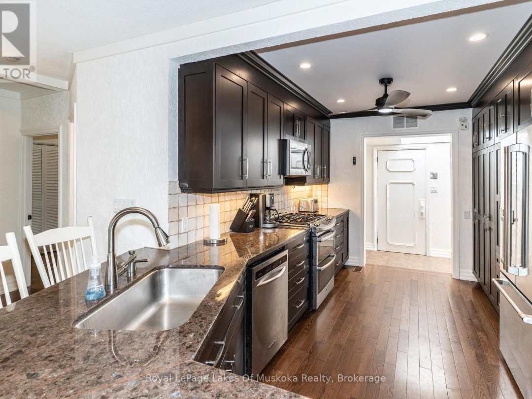 51 PINETREE ROAD, 