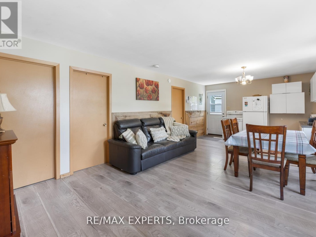 18 - 230-232 LAKE DALRYMPLE ROAD, Dalrymple Lake