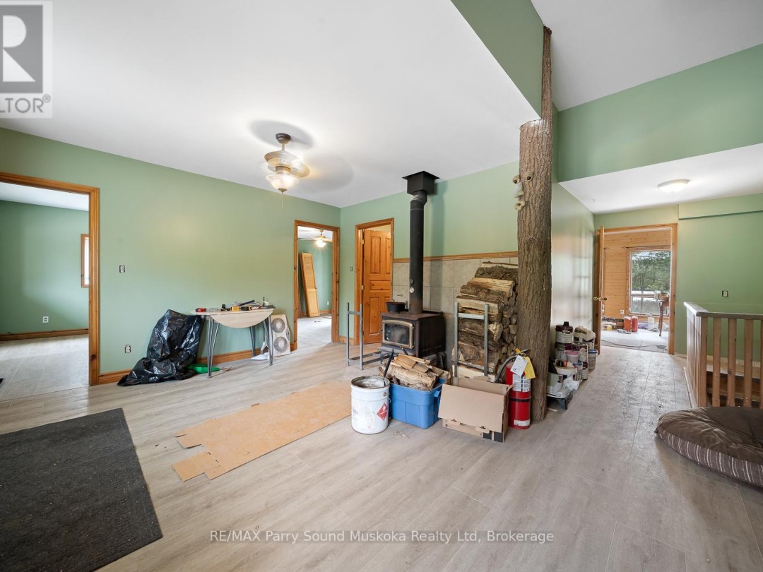 92 BLUE LAKE ROAD, Murdock Lake