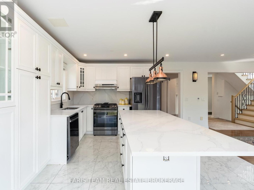 2 VANESSA DRIVE, Orillia