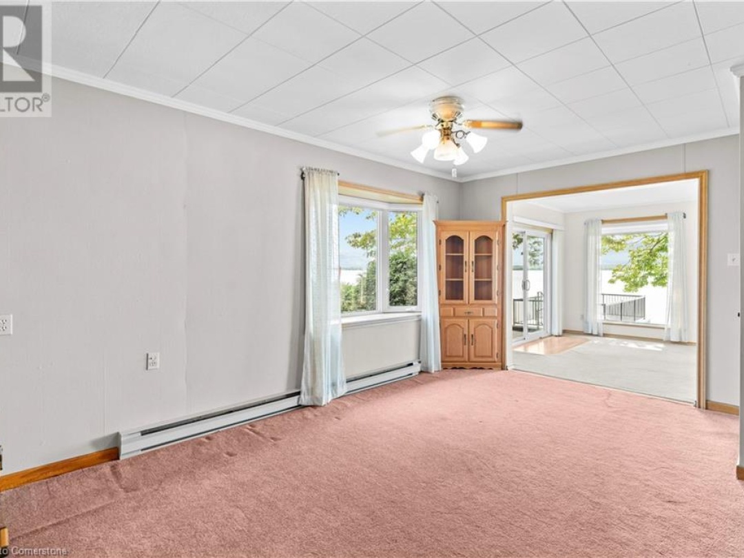 2703 LAKESIDE Drive, 