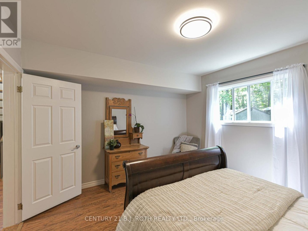 3193 MUSKOKA STREET, Severn River