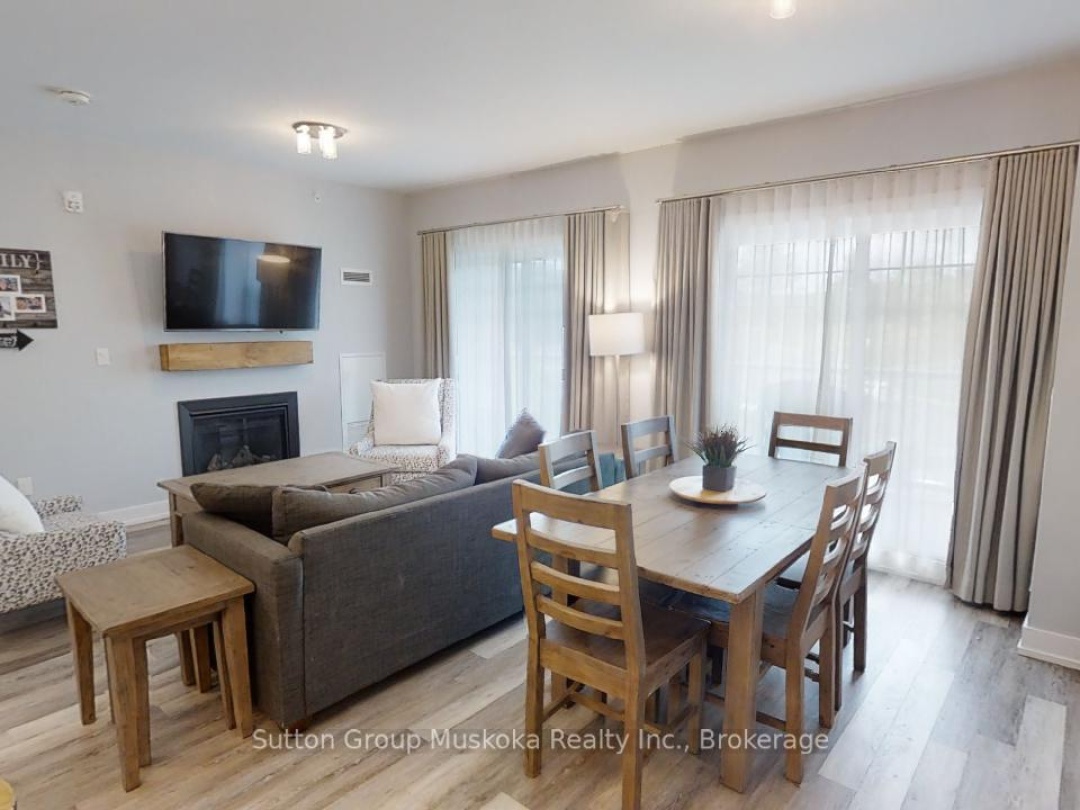 318 - 25 PEN LAKE POINT ROAD, 