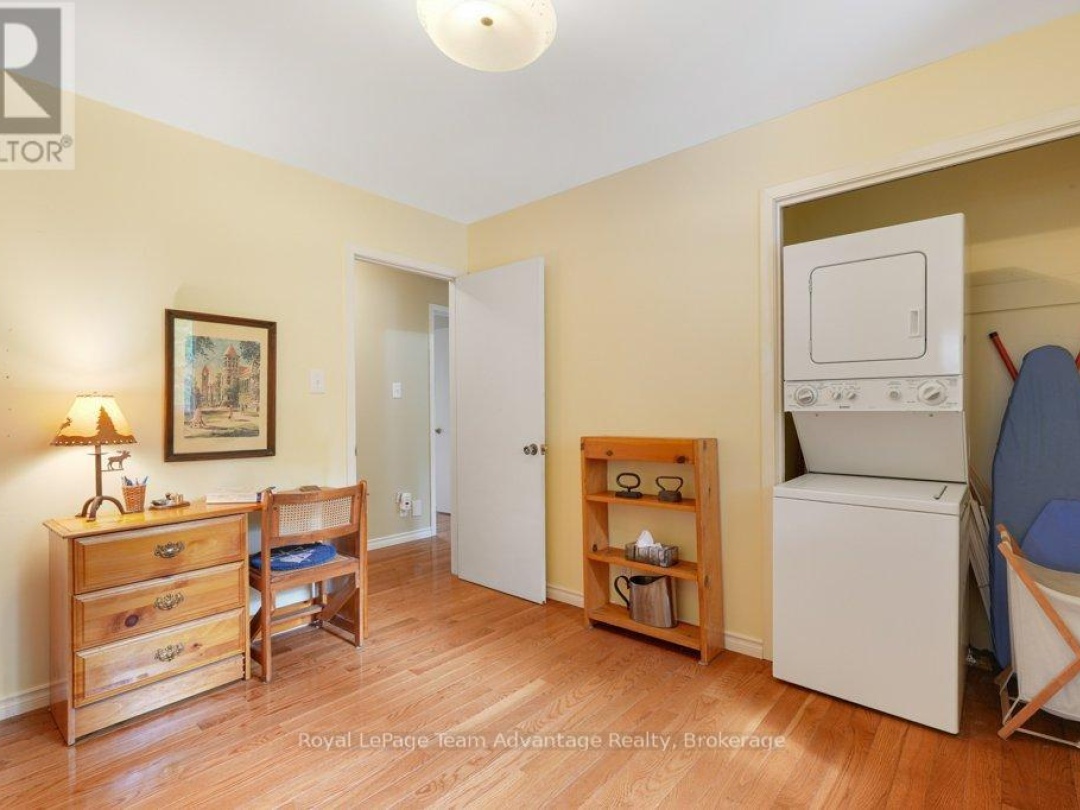1 VICTORIA AVENUE, 